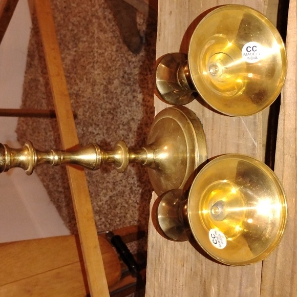 Vintage Brass Candlestick Lot Of 3- 2 Small 1 Large - Picture 5 of 6